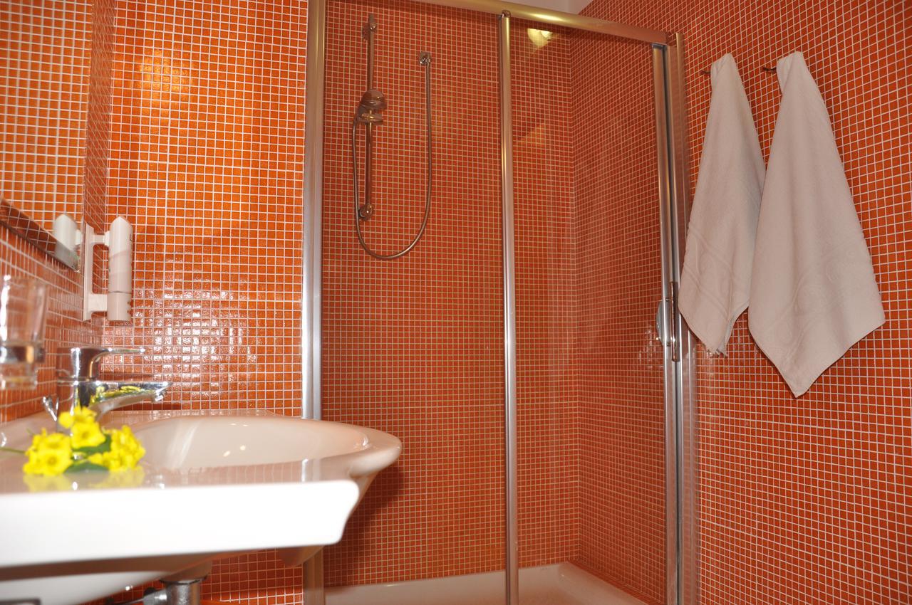 Hotel La Tramontana San Domino Luaran gambar